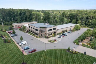 Plus de détails pour 2302 Turnpike St, North Andover, MA - Bureau, Industriel à louer