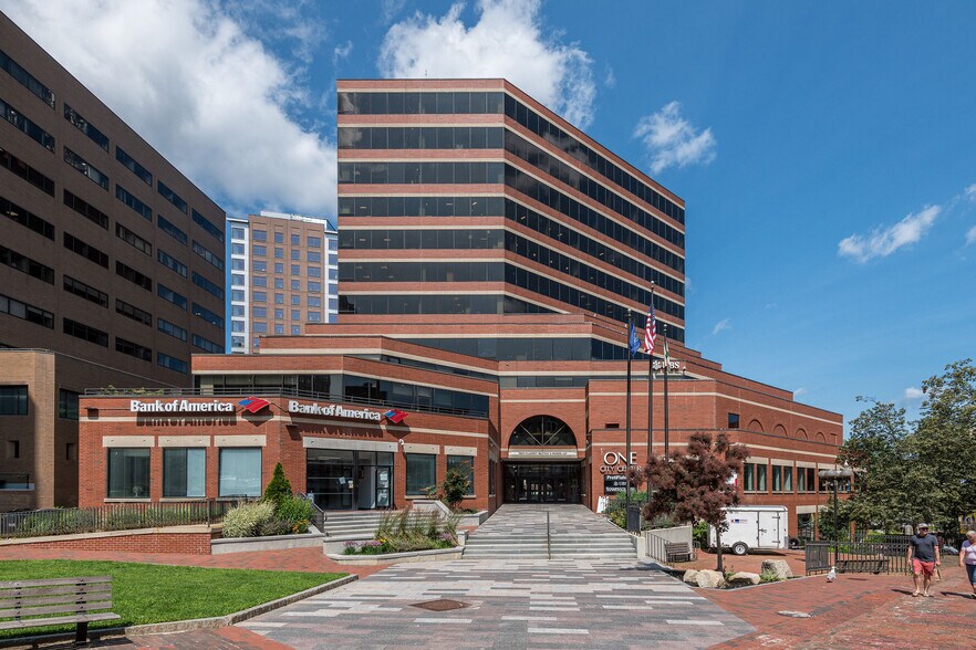 1 City Center, Portland, ME à louer - Photo du bâtiment - Image 2 de 30