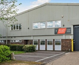 Blenheim Rd, High Wycombe à louer Photo du bâtiment- Image 1 de 3