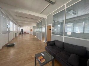 Office in Nanterre for lease Interior Photo- Image 1 of 6