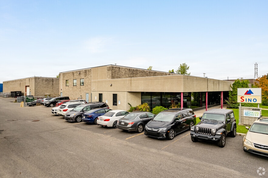 4455 Rue Cousens, Montréal, QC à louer - Photo du bâtiment - Image 3 de 5