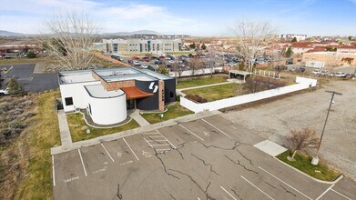 5808 Bedford St, Pasco, WA for lease Interior Photo- Image 2 of 21