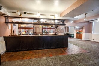 Albion St, Grimsby for lease Interior Photo- Image 2 of 6