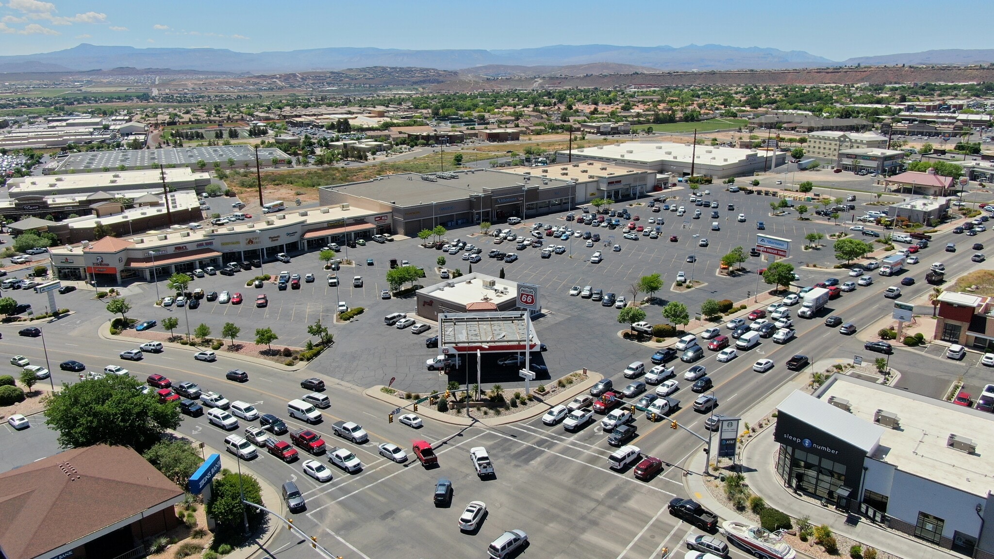 875-1025 W Red Cliffs Dr, Washington, UT for lease Primary Photo- Image 1 of 4