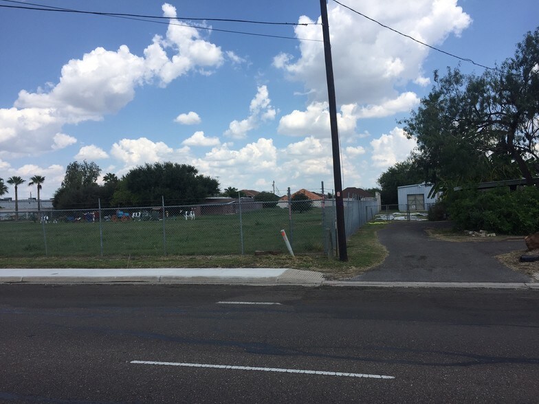 2018 N Shary Rd, Mission, TX à vendre - Photo du bâtiment - Image 3 de 45