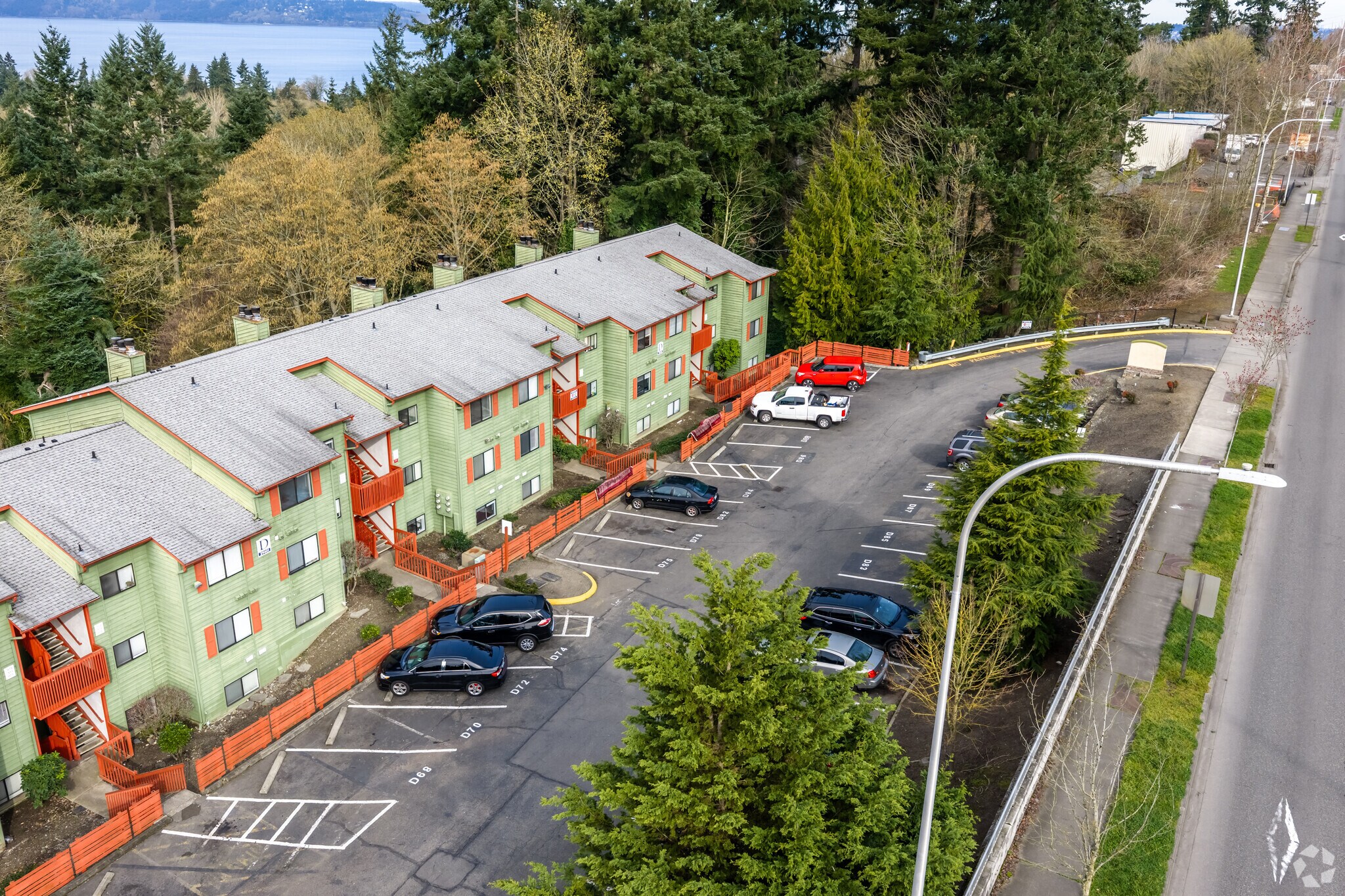 29421 Pacific Hwy S, Federal Way, WA à vendre Photo du bâtiment- Image 1 de 55