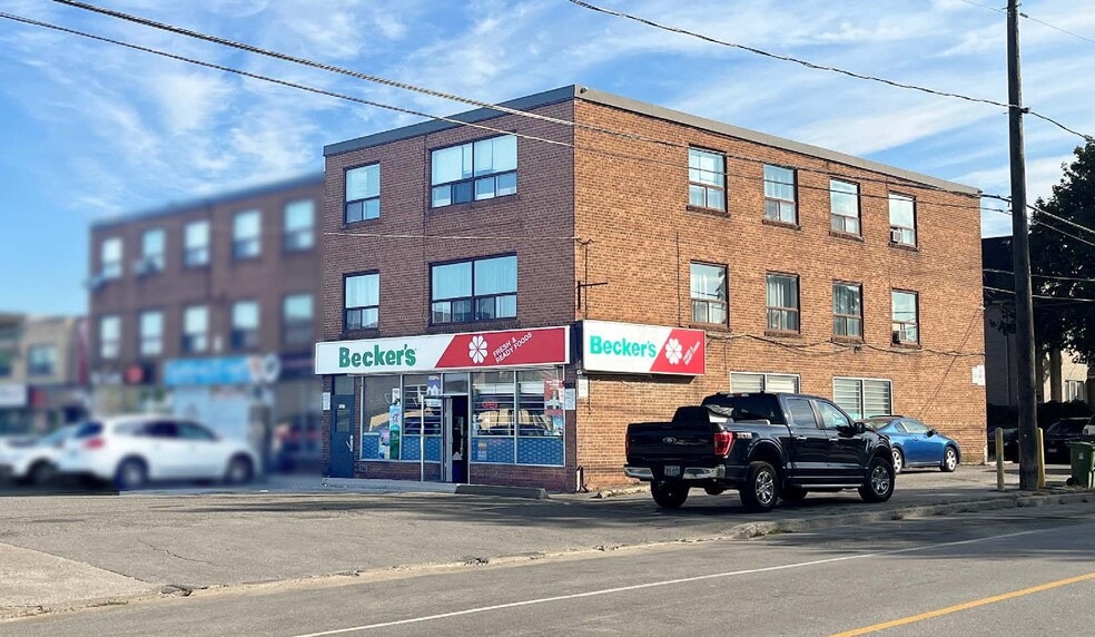 2825 Weston Rd, Toronto, ON for sale - Building Photo - Image 2 of 4