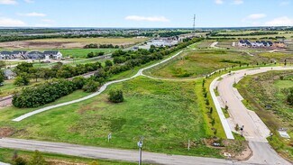 Plus de détails pour 512 N Oklahoma Dr, Celina, TX - Bureau à vendre