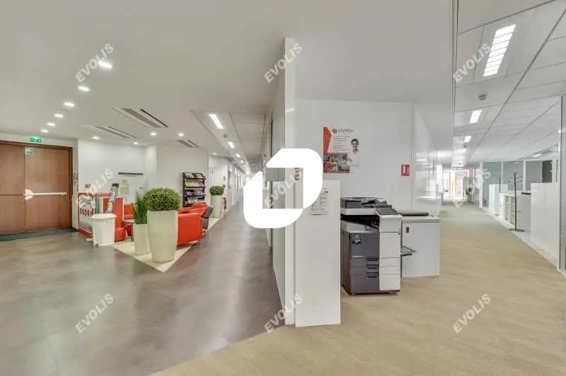 43-45 Avenue Victor Hugo, Aubervilliers for lease - Interior Photo - Image 2 of 30