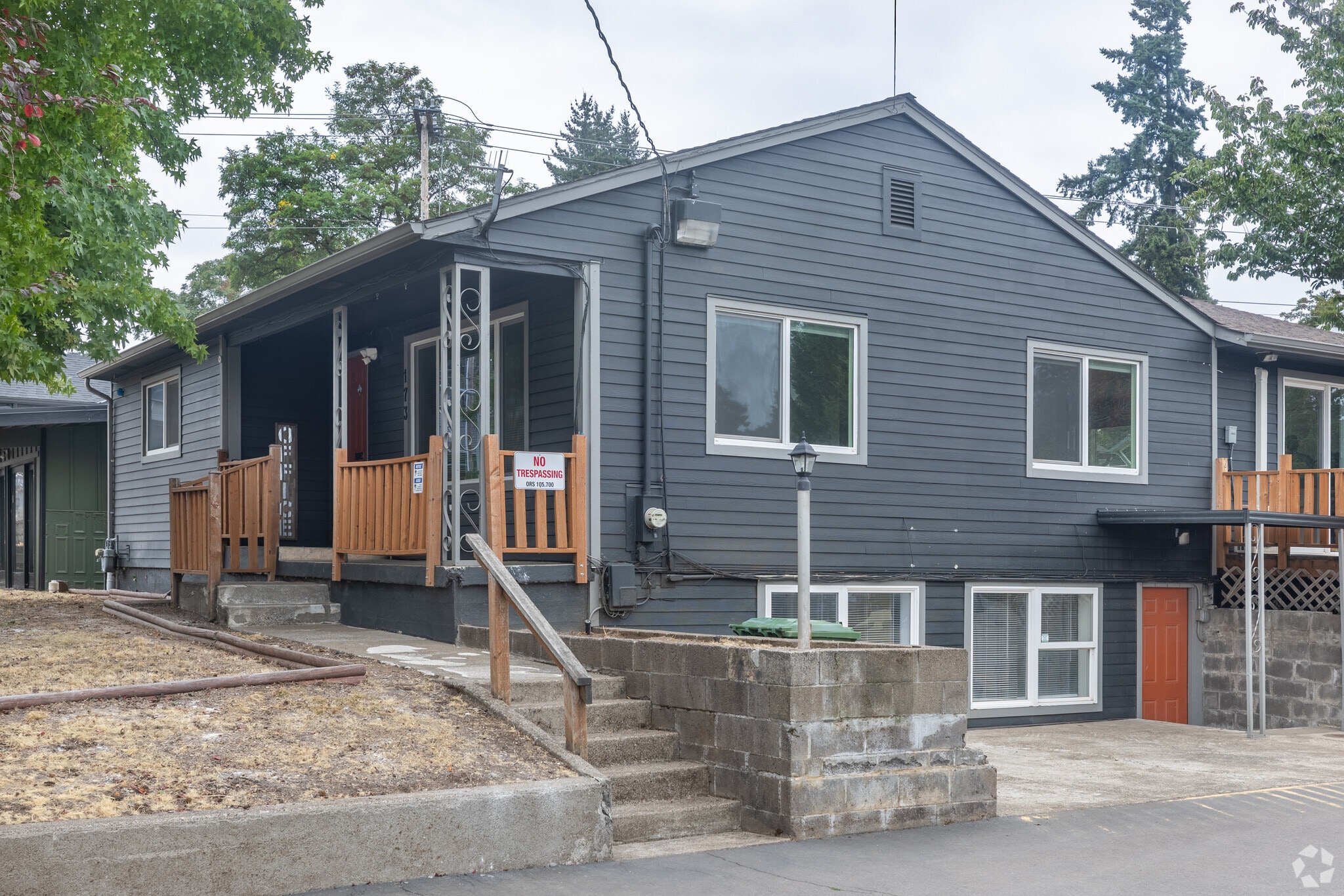 173 Salem Heights Ave SE, Salem, OR for sale Primary Photo- Image 1 of 3