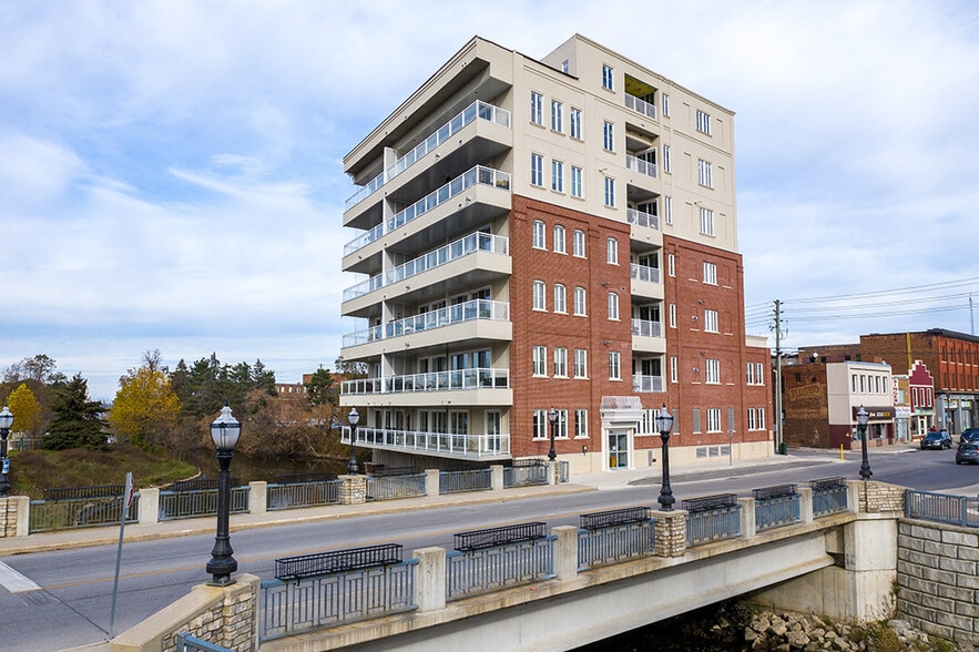 80 9th St E, Owen Sound, ON for sale - Primary Photo - Image 1 of 6