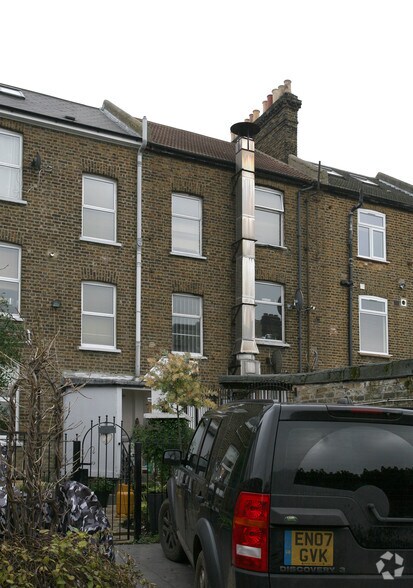 130 Hither Green Ln, Londres à louer - Photo du bâtiment - Image 2 de 4
