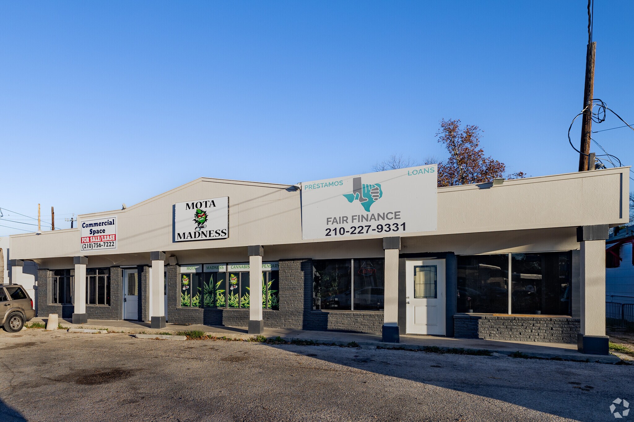 1543 W Summit Ave, San Antonio, TX à vendre Photo principale- Image 1 de 1