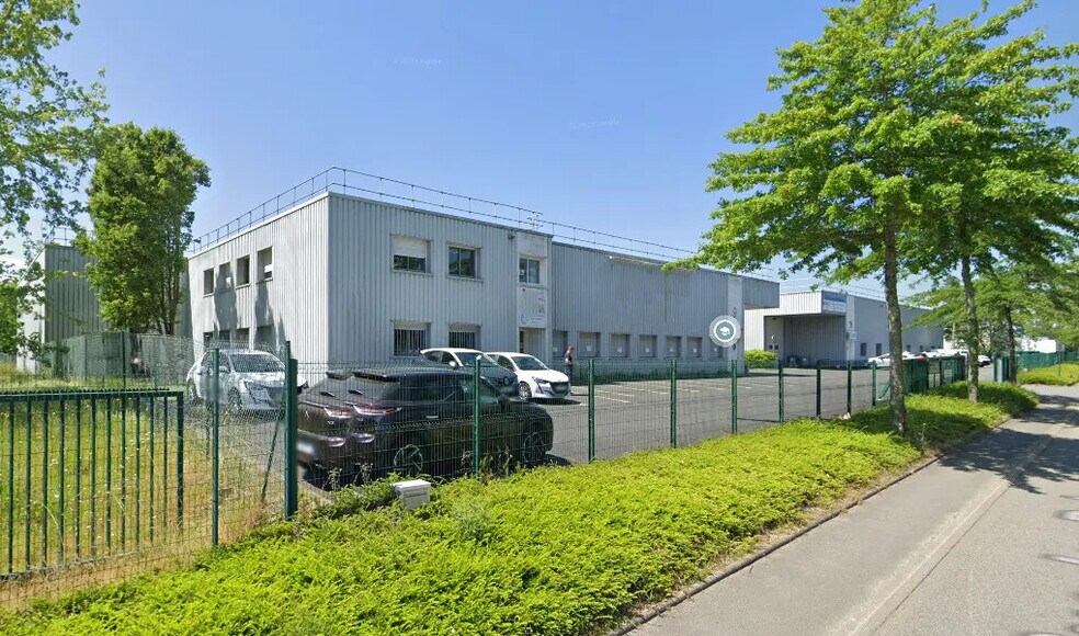 Flex dans Saint-Herblain à louer - Photo du bâtiment - Image 3 de 4