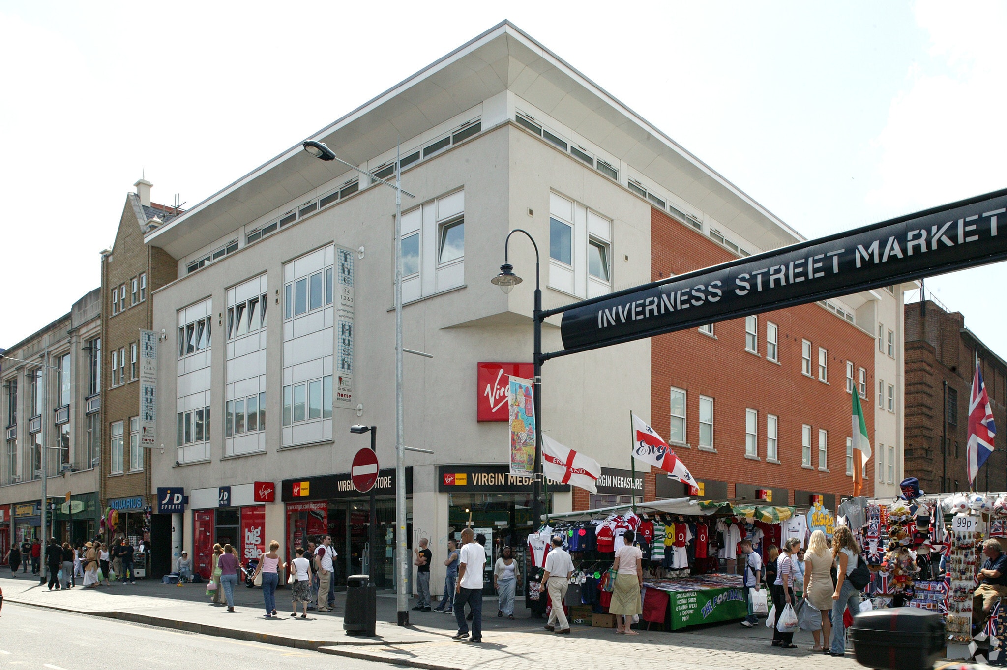 213-219 Camden High St, London for lease Primary Photo- Image 1 of 2