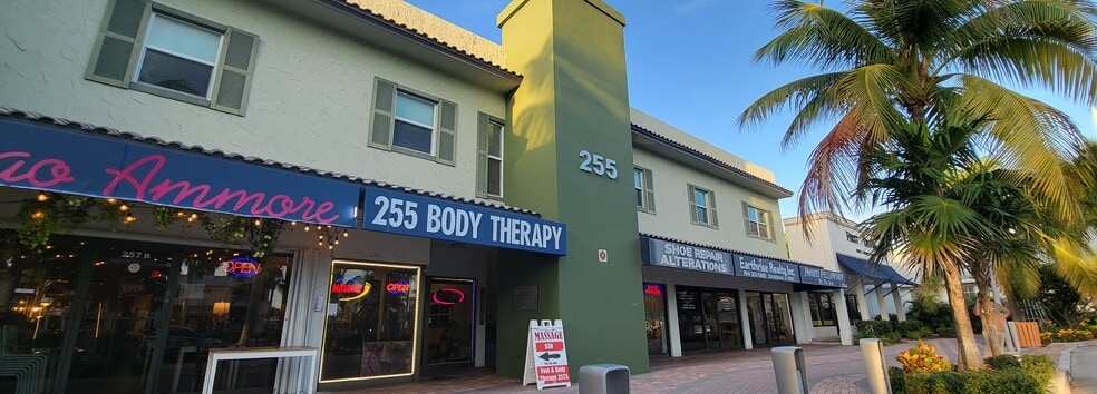 253 Commercial Blvd, Lauderdale By The Sea, FL à louer - Photo du bâtiment - Image 2 de 4