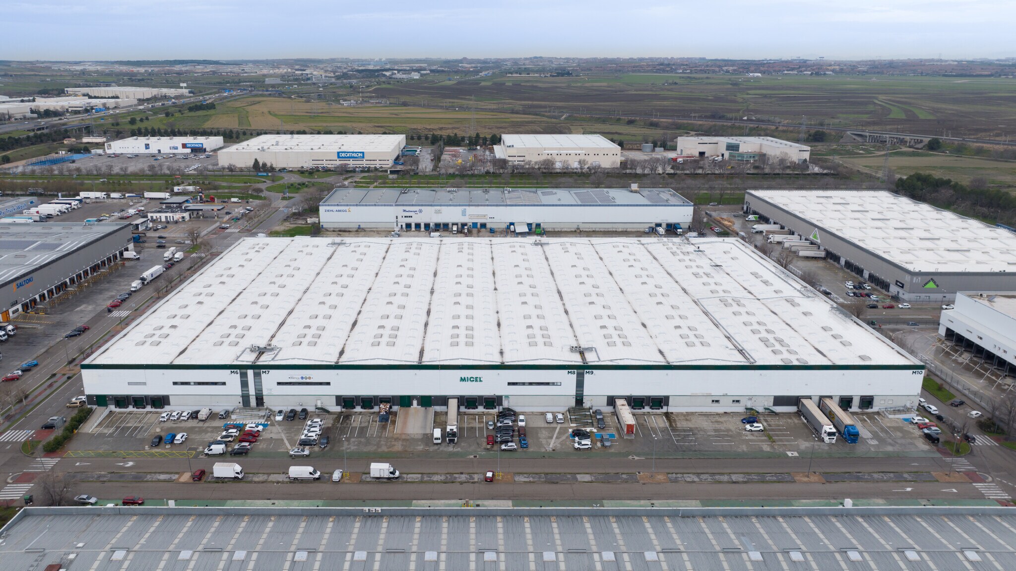 Industrial in Getafe, Madrid for lease Primary Photo- Image 1 of 8