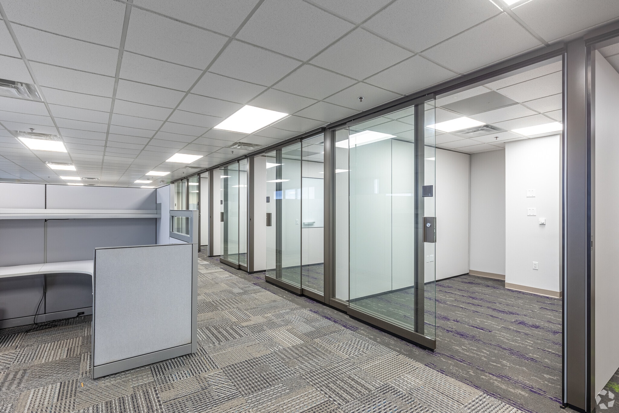 5615 Highpoint Dr, Irving, TX for lease Interior Photo- Image 1 of 3