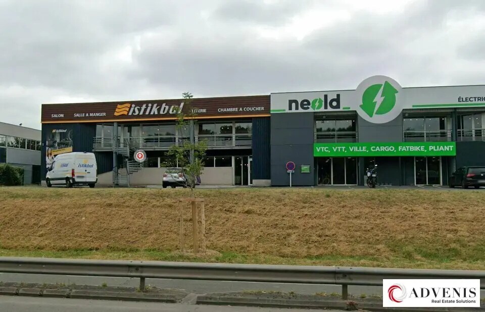 Commerce de détail dans Bordeaux à louer Photo du bâtiment- Image 1 de 6