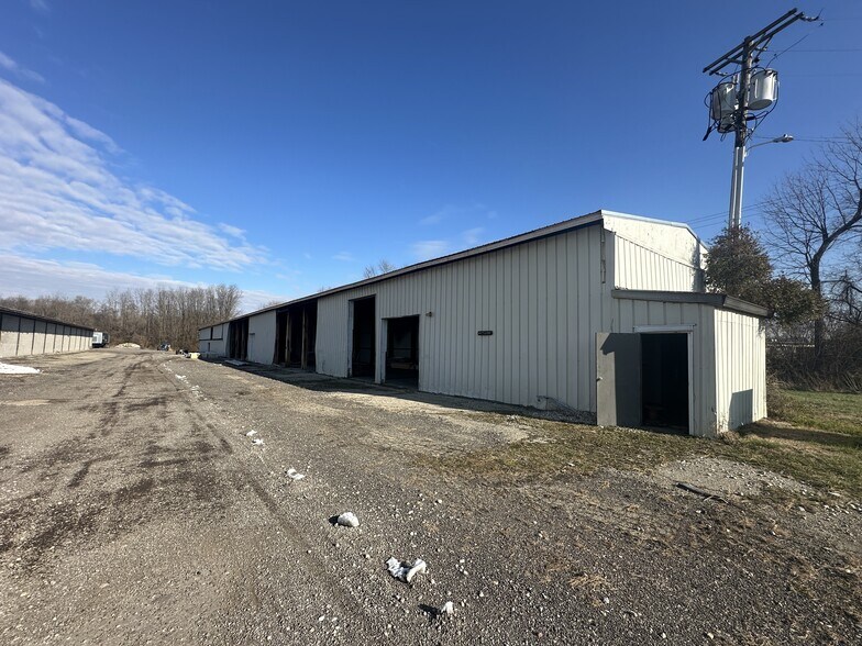 4301 James H. McGee Blvd, Dayton, OH à louer - Photo du bâtiment - Image 3 de 13