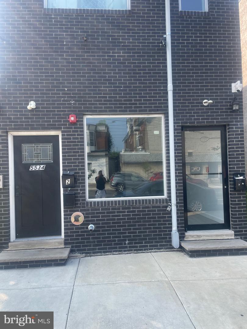 5534 Woodland Ave, Philadelphia, PA for lease Building Photo- Image 1 of 5