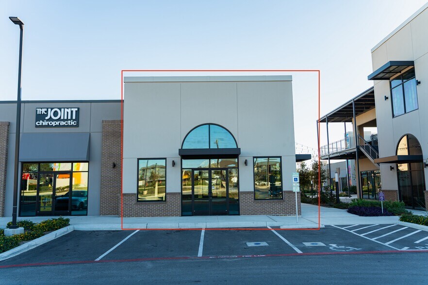 2860 Military dr, San Antonio, TX à louer - Photo du bâtiment - Image 2 de 16