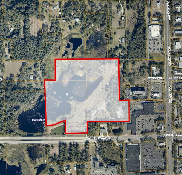 International Speedway Boulevard, Deland, FL à vendre - Aérien - Image 2 de 4