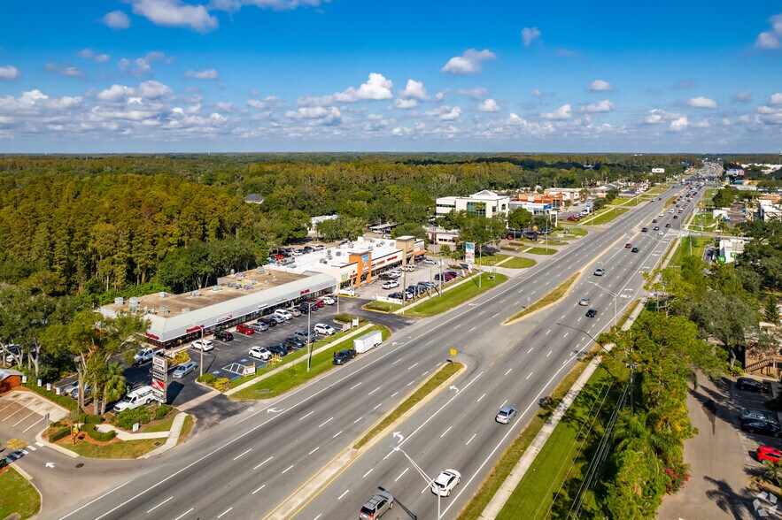 10412-10424 N Dale Mabry Hwy, Tampa, FL à louer - Photo du bâtiment - Image 2 de 8