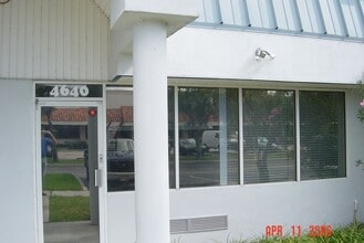 4600-4628 Hiatus Rd, Sunrise, FL à louer Photo intérieure- Image 2 de 7
