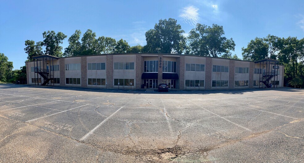 3020 Knight St, Shreveport, LA à louer - Photo du bâtiment - Image 2 de 10