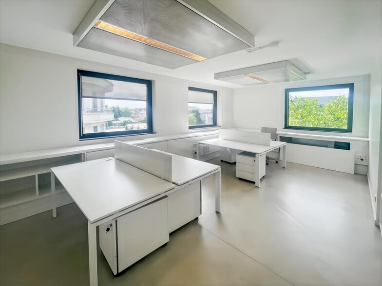 Bureau dans Lyon à vendre - Photo intérieure - Image 2 de 8