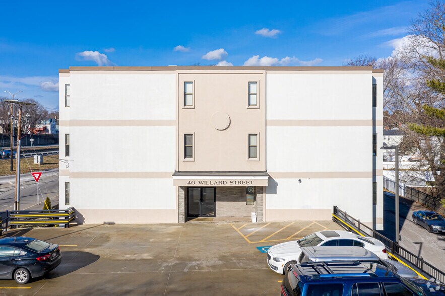 40 Willard St, Quincy, MA à louer - Photo du bâtiment - Image 2 de 6