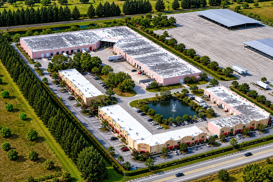 801-893 Kings Hwy, Fort Pierce, FL for sale - Building Photo - Image 3 of 5