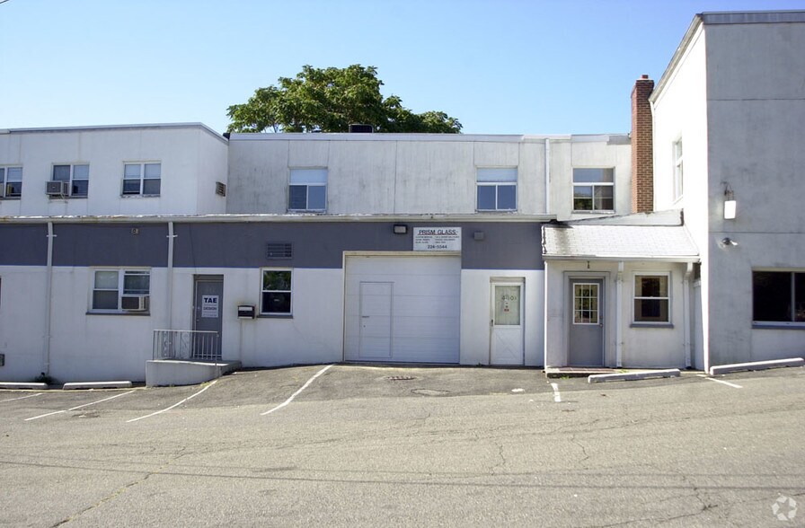 400 E Edsall Blvd, Palisades Park, NJ à louer - Photo du bâtiment - Image 3 de 16