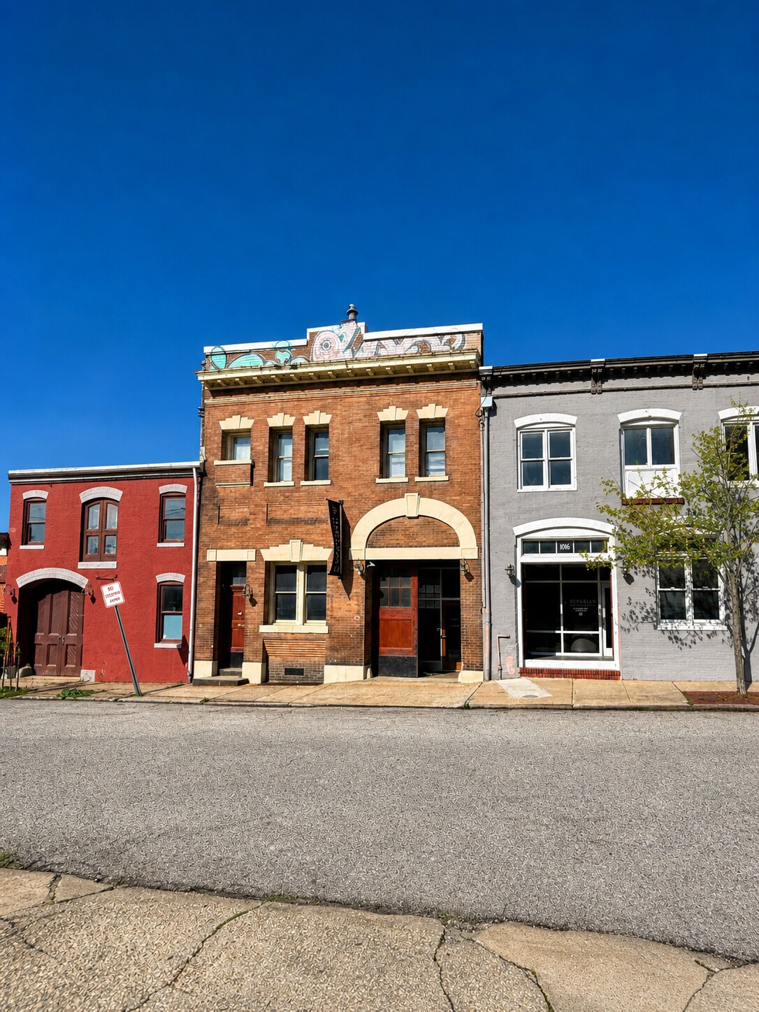 1014 Morton St, Baltimore, MD à louer Photo principale- Image 1 de 7