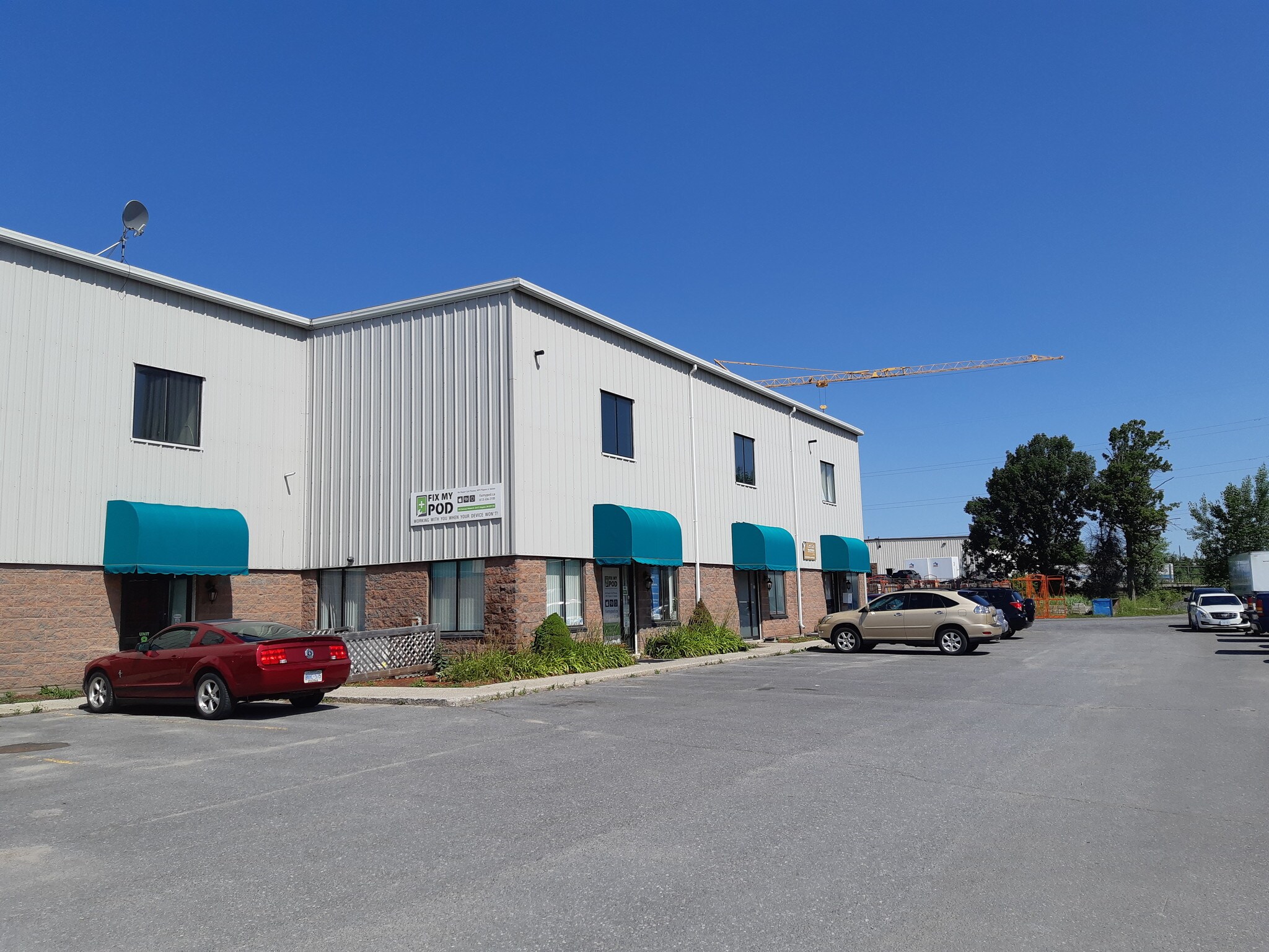 626 Cataraqui Woods Dr, Kingston, ON for sale Primary Photo- Image 1 of 1