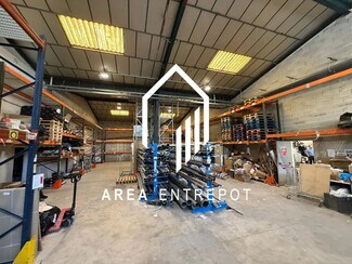 Plus de détails pour Local d'activités à louer