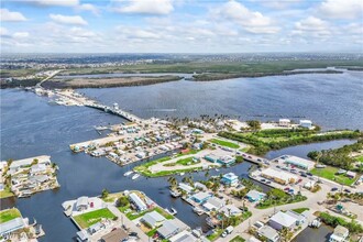 4530 NE Pine Island Rd NW, Cape Coral, FL - AÉRIEN  Vue de la carte - Image1