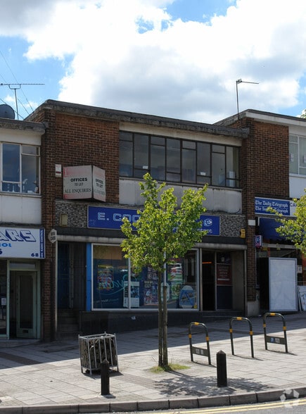 62-72 Sayes Court Rd, Bromley for lease - Building Photo - Image 2 of 5