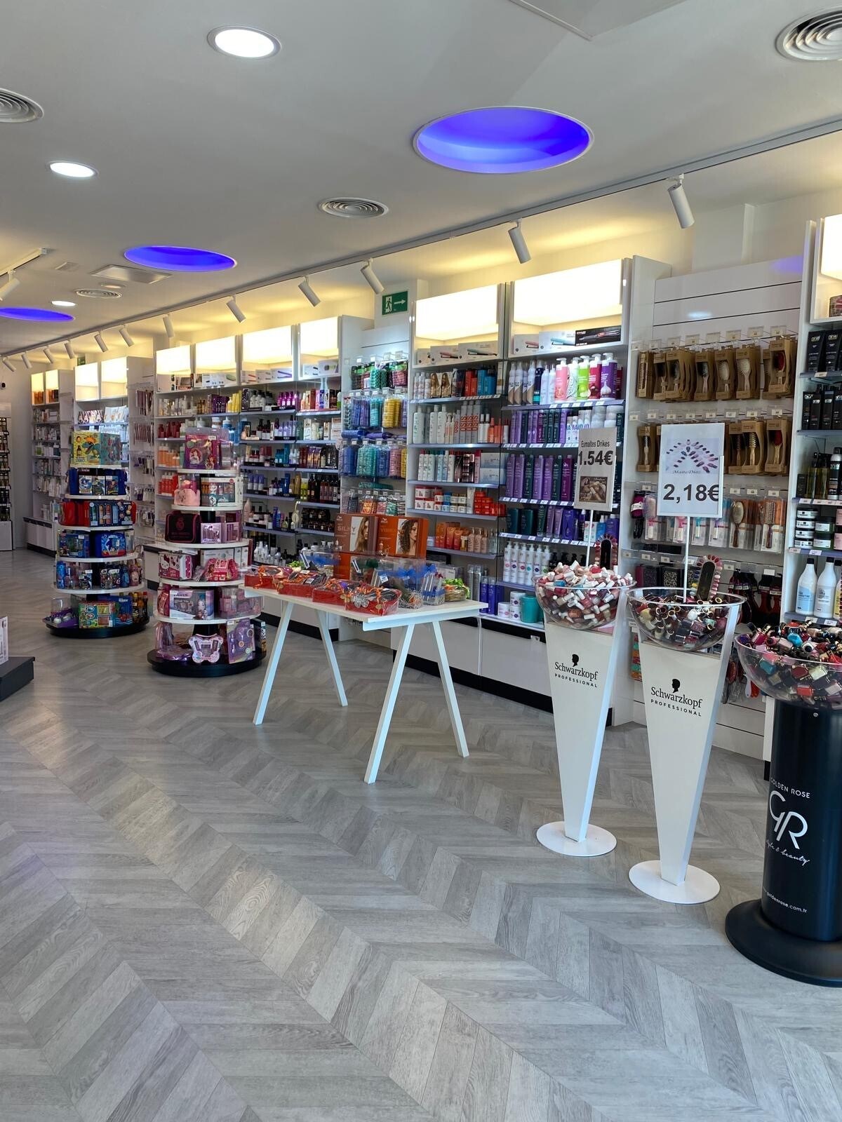 Retail in Móstoles, Madrid for lease Interior Photo- Image 1 of 4