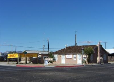 449 W Ridgecrest Blvd, Ridgecrest, CA à vendre Photo principale- Image 1 de 1