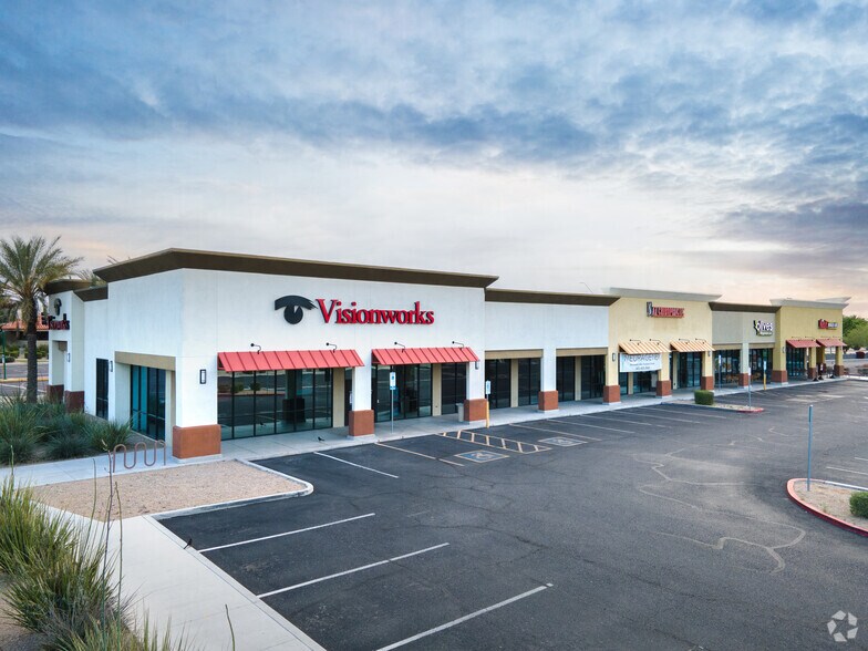 4573-4669 E Cactus Rd, Phoenix, AZ à louer - Photo principale - Image 3 de 7