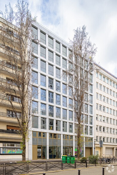 125 Rue De Saussure, Paris à louer - Photo du bâtiment - Image 2 de 25