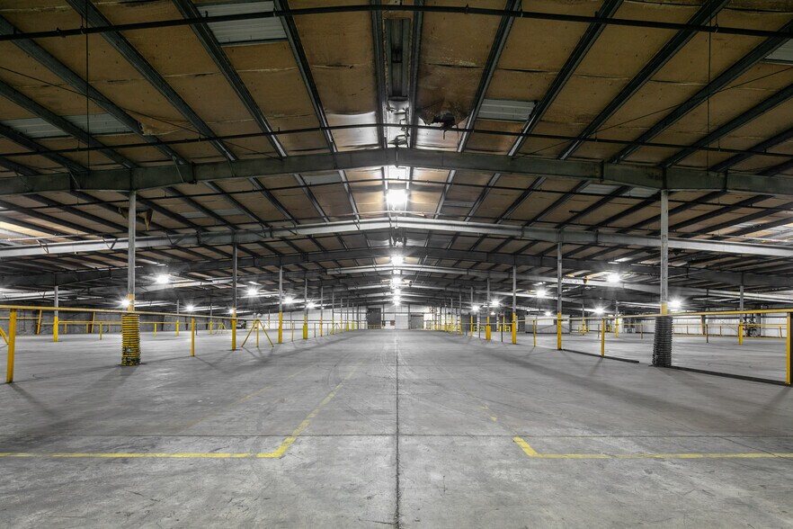 130 Ecton Rd, Winchester, KY à louer - Photo du bâtiment - Image 3 de 20