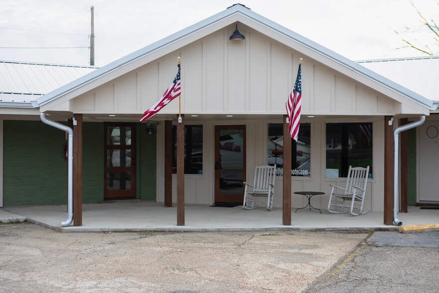 6199 Highway 165, Columbia, LA for sale - Building Photo - Image 3 of 22