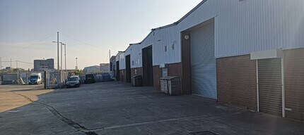 Units L3, L4 & L5 Liver Industrial Estate, Liverpool for lease Building Photo- Image 2 of 5