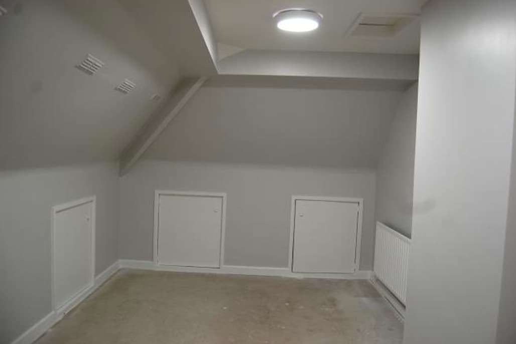 32 Briercliffe Rd, Chorley for lease Interior Photo- Image 1 of 3