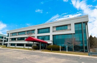 Plus de détails pour 2917 International Ln, Madison, WI - Bureau à vendre