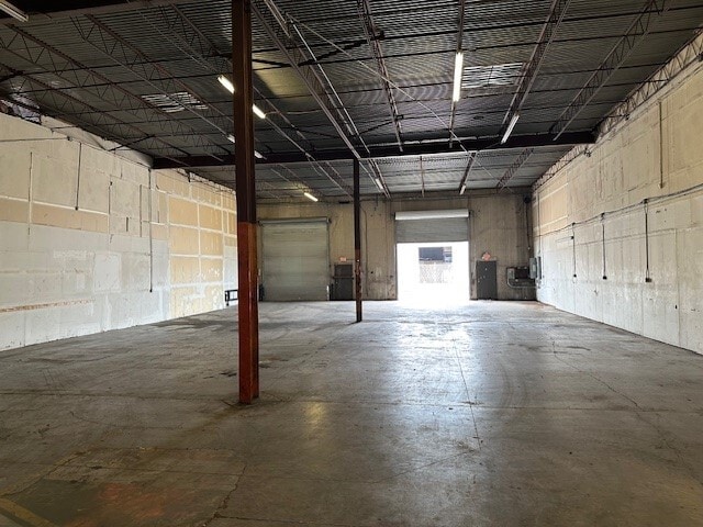 6101-6127 Long Dr, Houston, TX for lease Interior Photo- Image 1 of 1