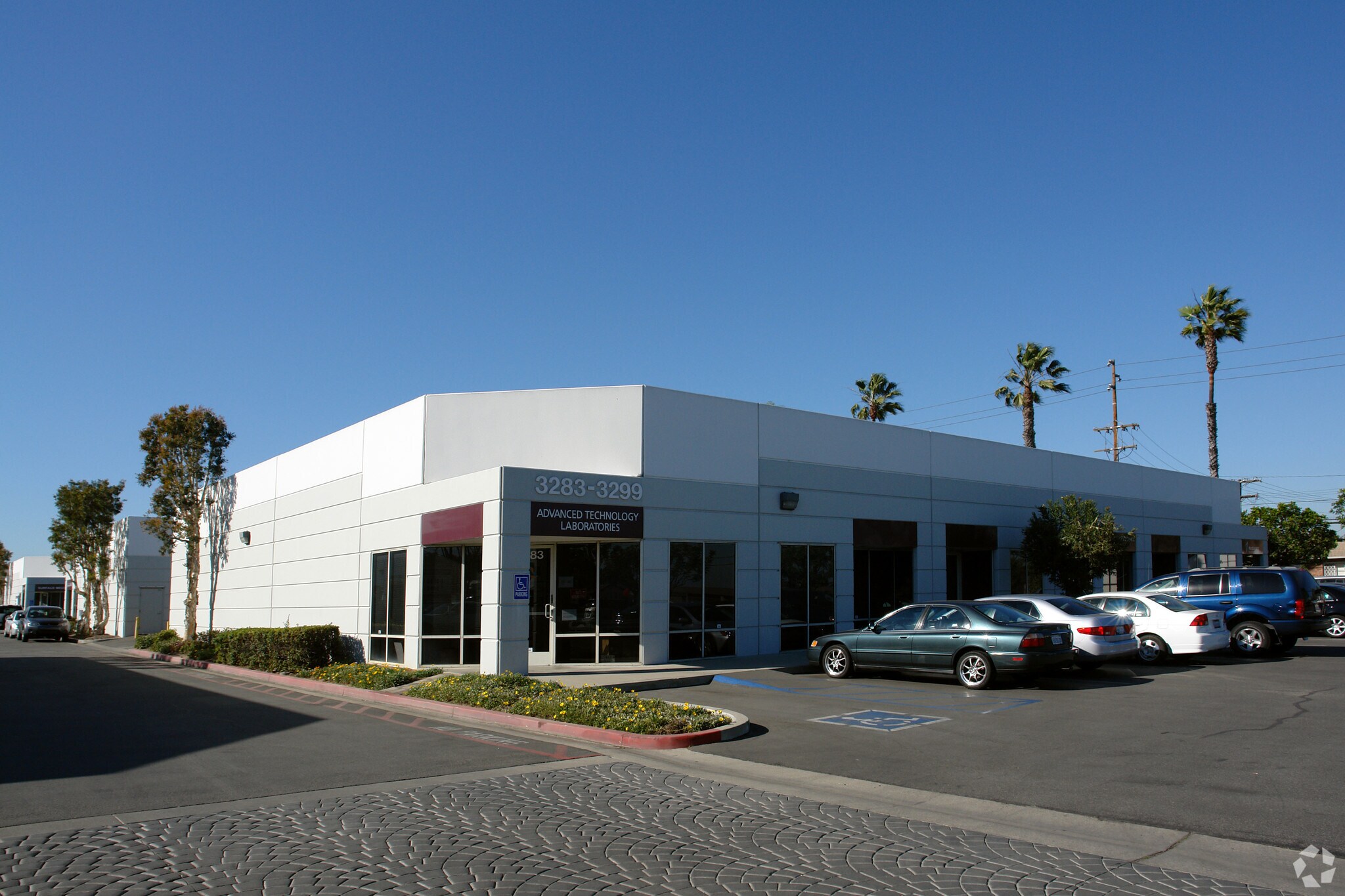 3283-3299 Walnut Ave, Signal Hill, CA for sale Primary Photo- Image 1 of 5